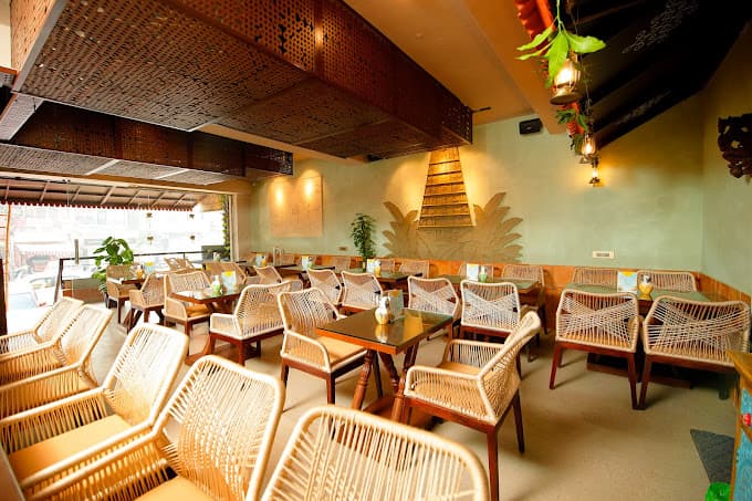 SAMBARPOT: Authentic South Indian Restaurant in Amar Colony, Lajpat Nagar